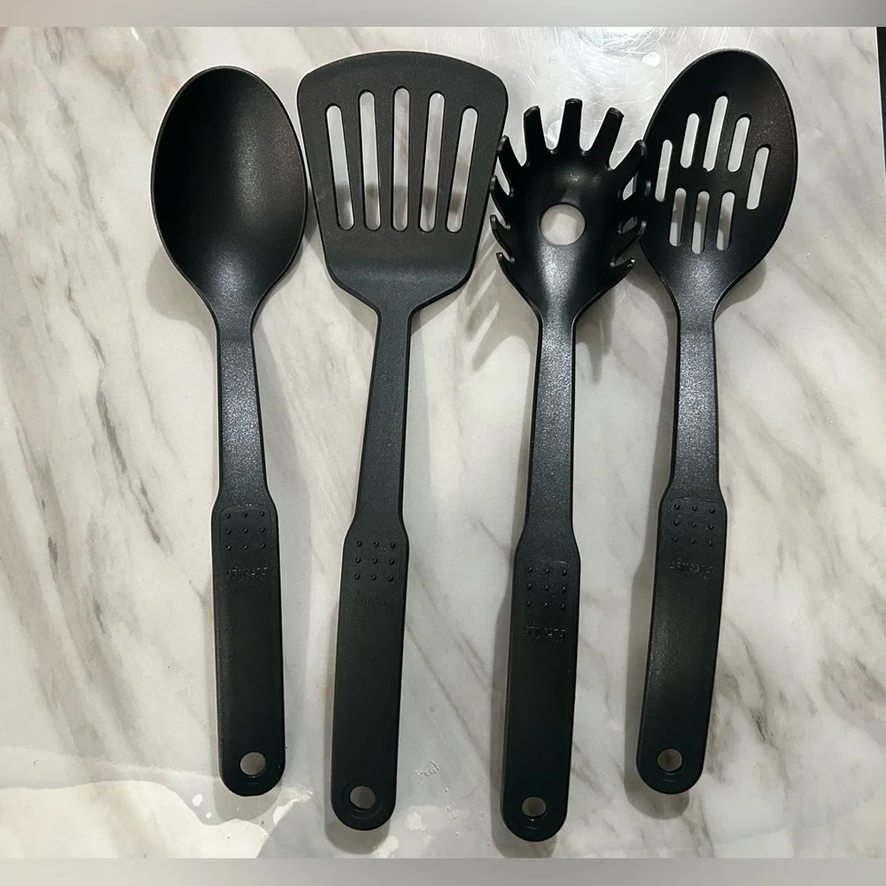Black Nylon Kitchen Utensil Set - 4 Pieces - Picture 1 of 8